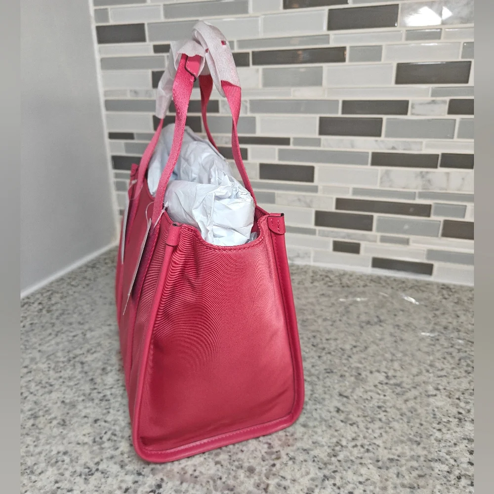 Kate spade Kip Nylon Small Tote (Rose oil, pink)